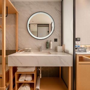 Twin Room High Floor